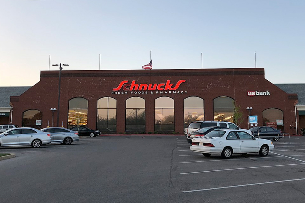 Schnuck's storefront 