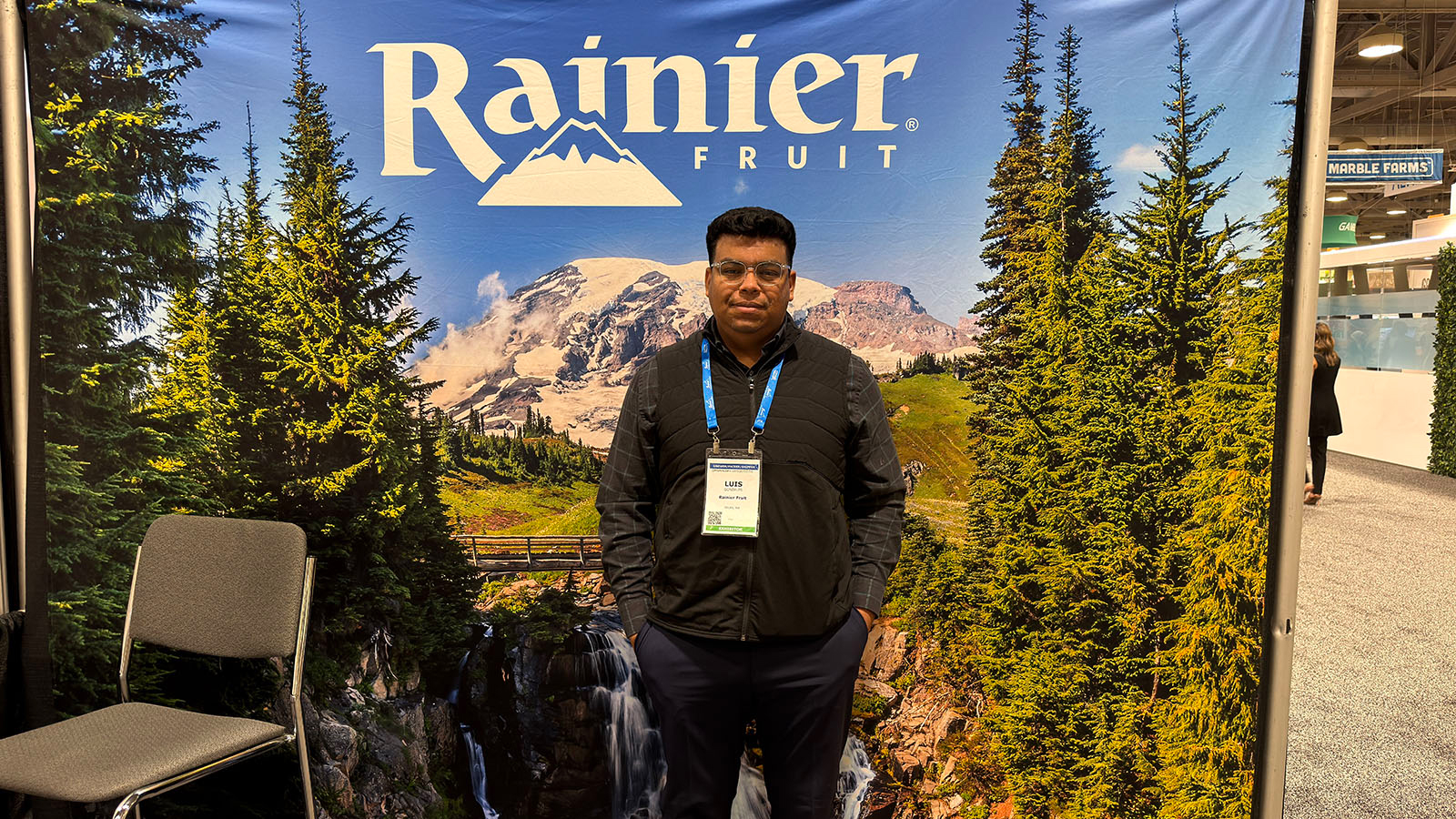 Luis Gonzales of Rainier Fruit.