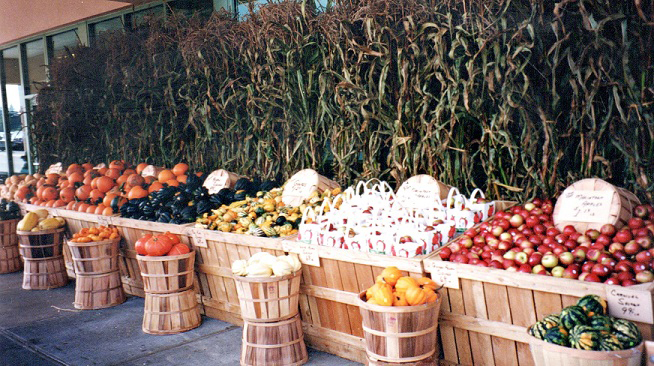 fall store display
